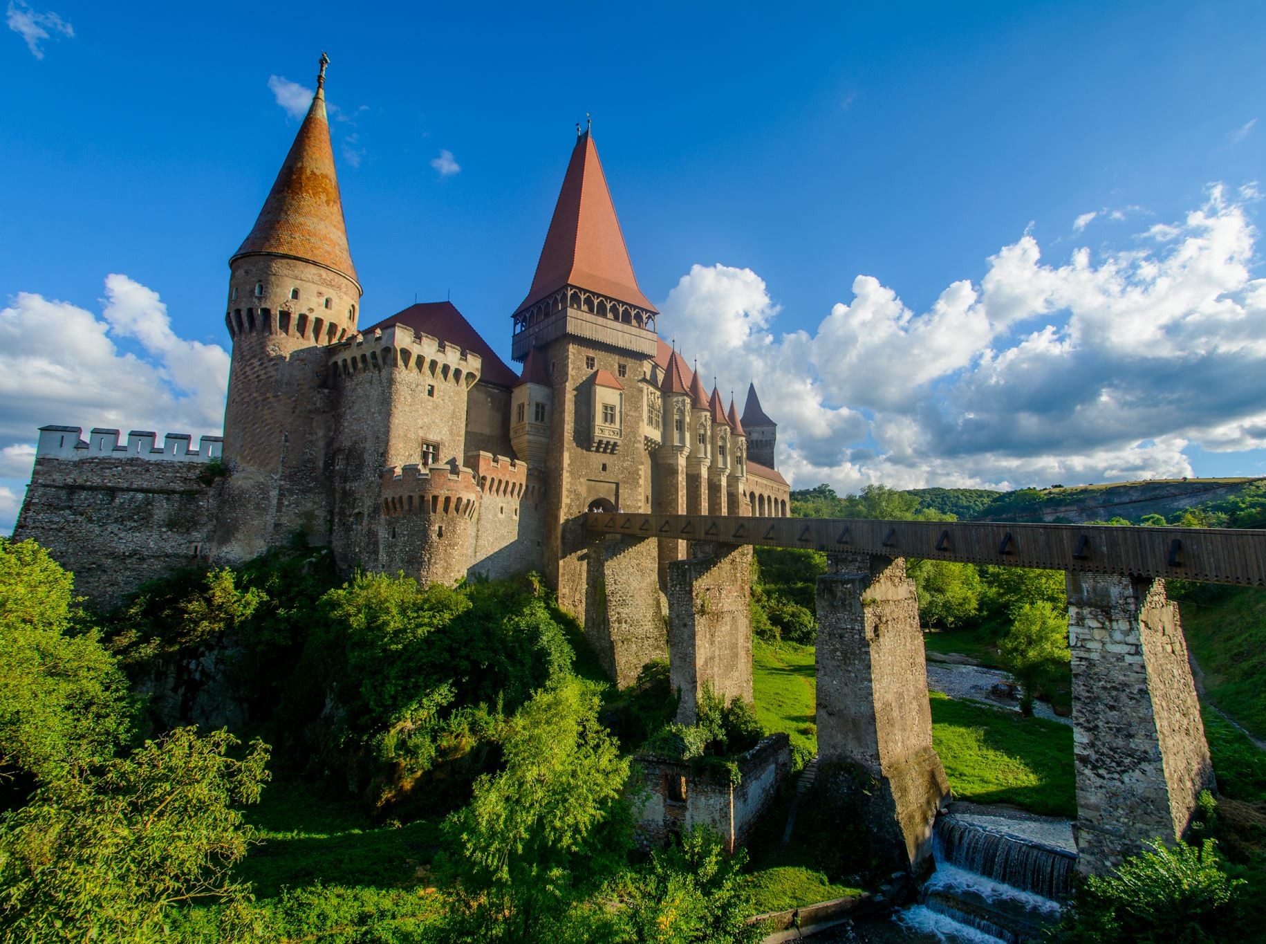 Castelul Corvinilor Romania tour from Bucharest